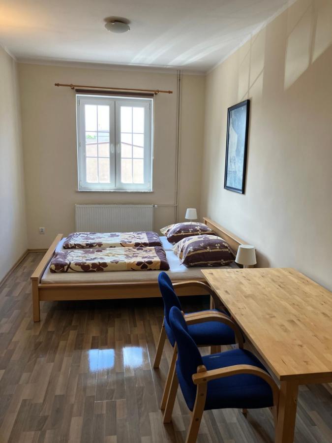 Pokoje Goscinne Na Podzamczu Ujście-Darłowskie Exterior photo